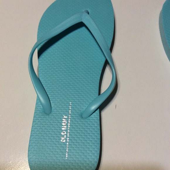 Old Navy Women’s Flip Flop Light Turquoise Size 9 - Picture 3 of 4